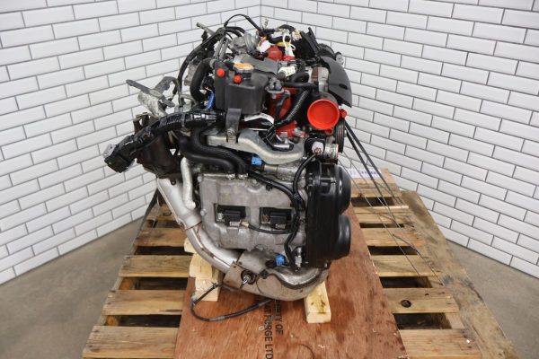 Subaru EJ257 Turbo Engine