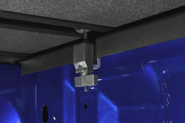 Trident FastFold Tonneau Cover
